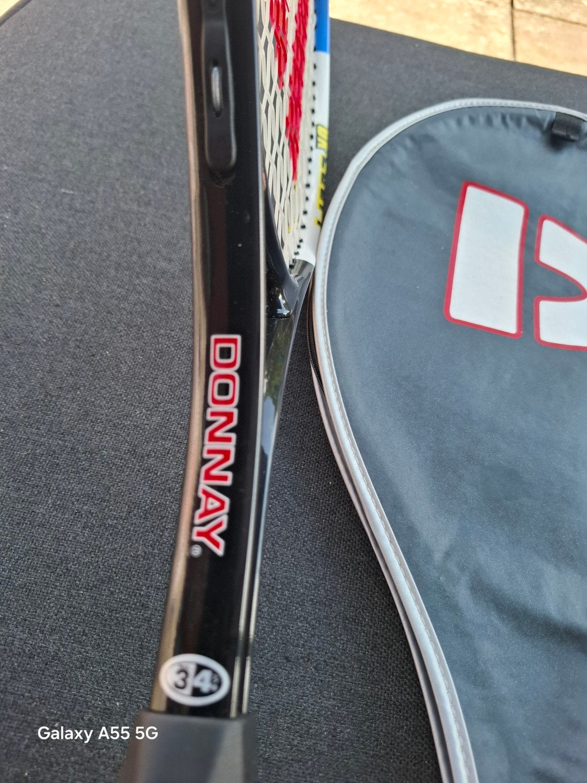 Donnay tennisracket met hoes - Gripmaat L3, Overige merken, Gebruikt, Onbekend, raadpleeg de officiële Donnay website voor details.