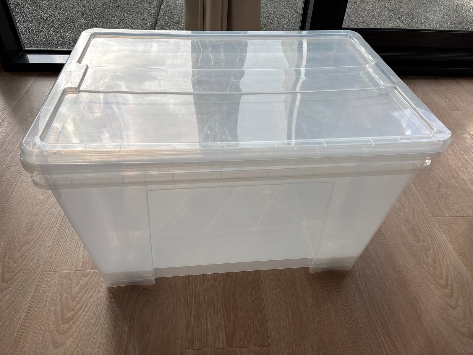 Transparante opbergbox met deksel en wieltjes 2 stuks, Ophalen, Overige stijlen, Kunststof, Zo goed als nieuw