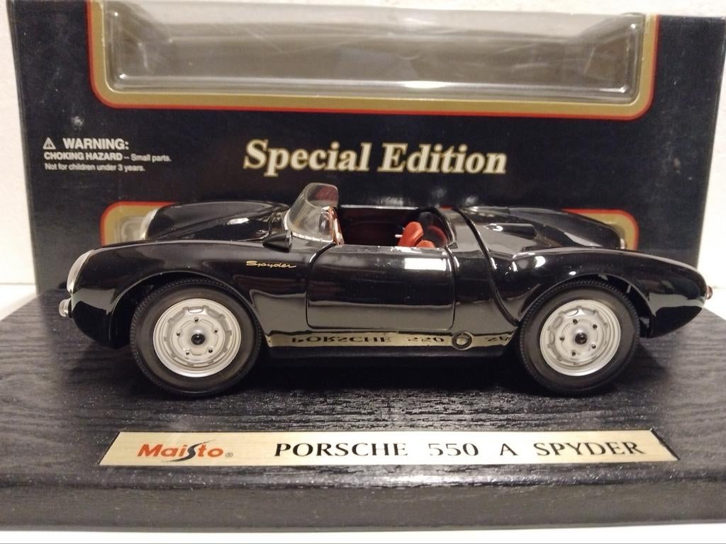 Porsche 550 A Spyder black Maisto metal 1:18 KRD, Ophalen of Verzenden, Zo goed als nieuw, Auto, Maisto