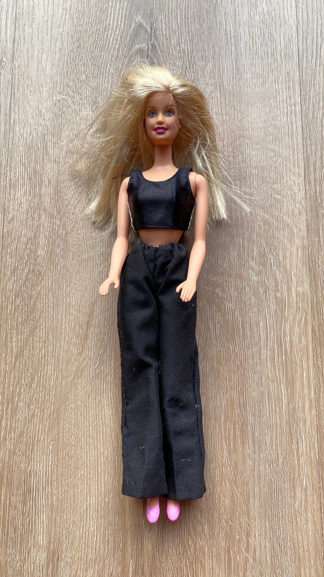 Vintage Barbie pop Mattel 1966 vaste schoenen en outfit, Ophalen of Verzenden, Zo goed als nieuw