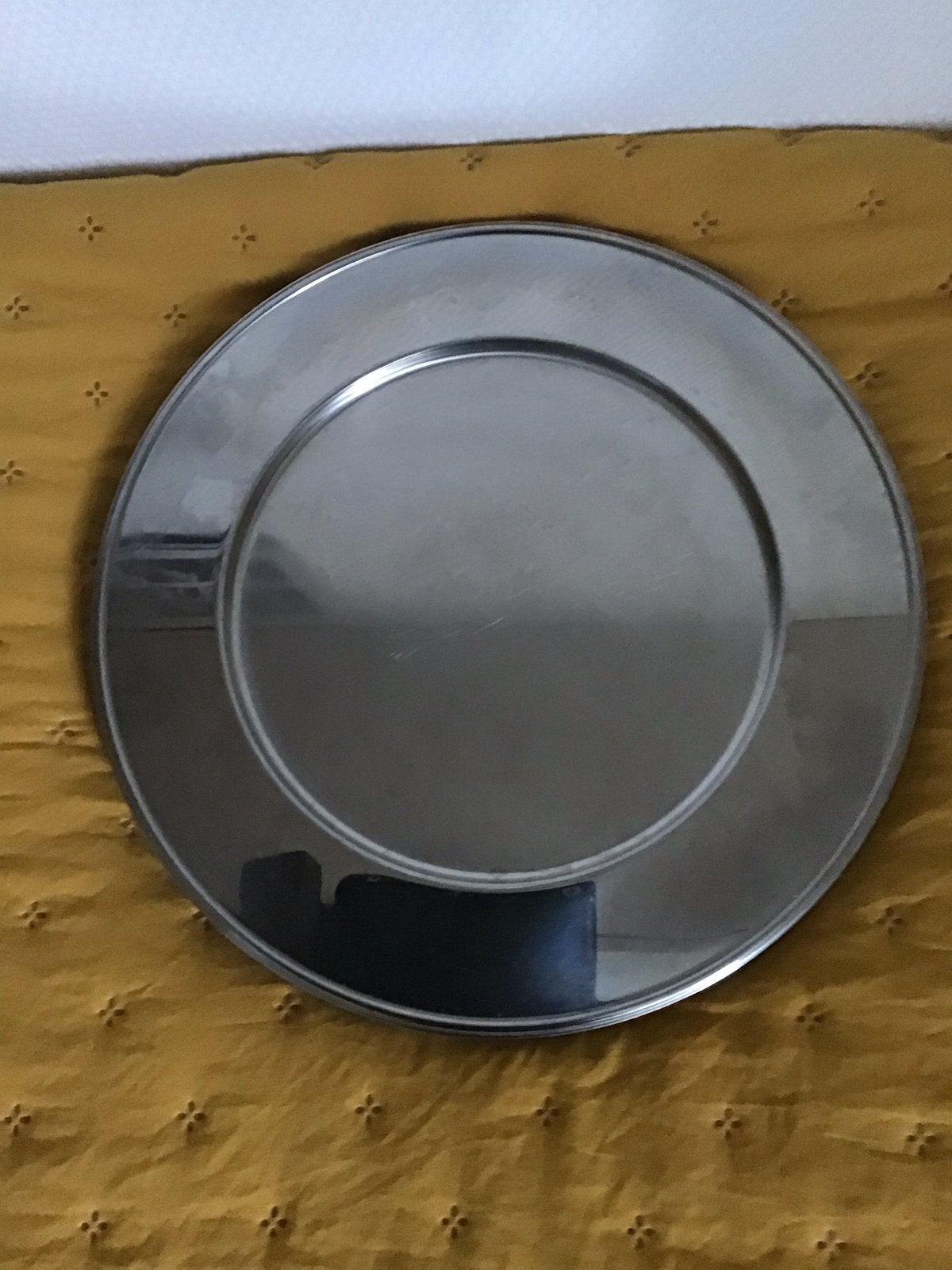 6 metalen onderborden 30 cm samen in een koop €10,00, Ophalen of Verzenden, Gebruikt, Metaal, Bord(en)