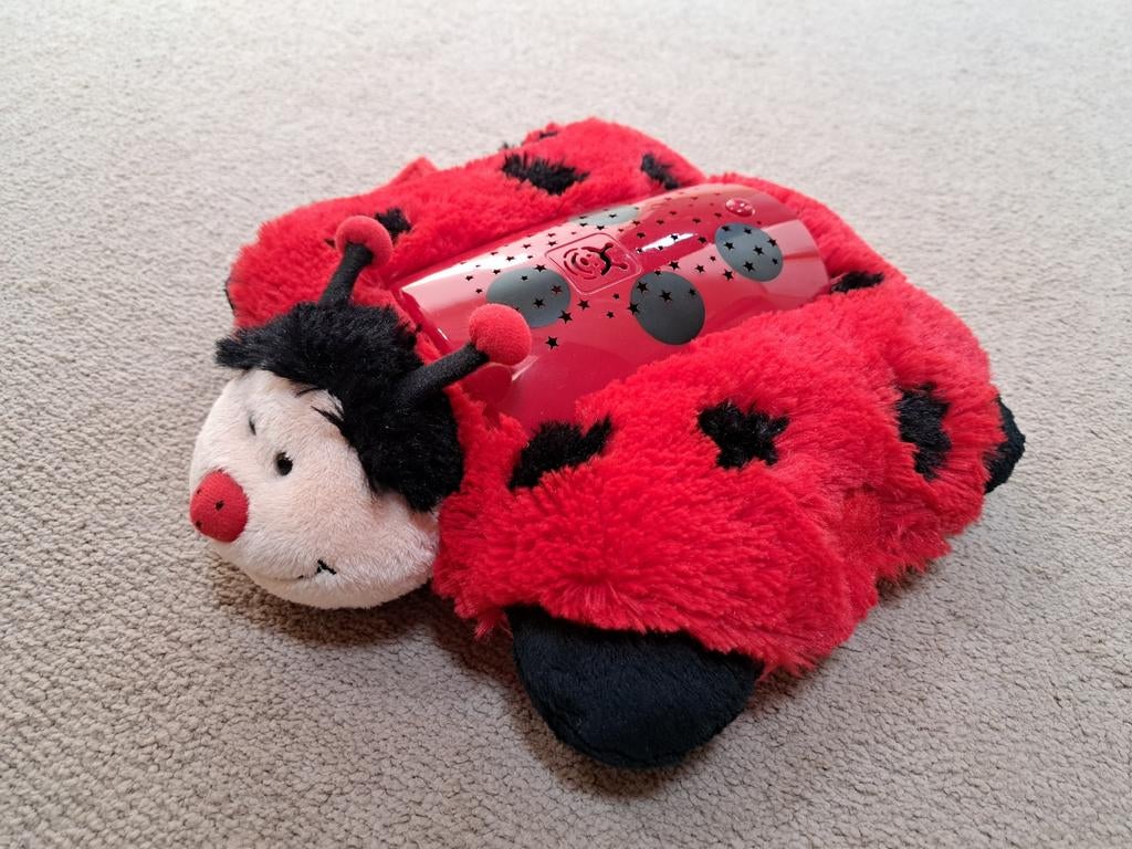 Pillow Pets lieveheersbeestje sterrenhemel projector, Gebruikt, Overige merken, Met licht, Overige typen