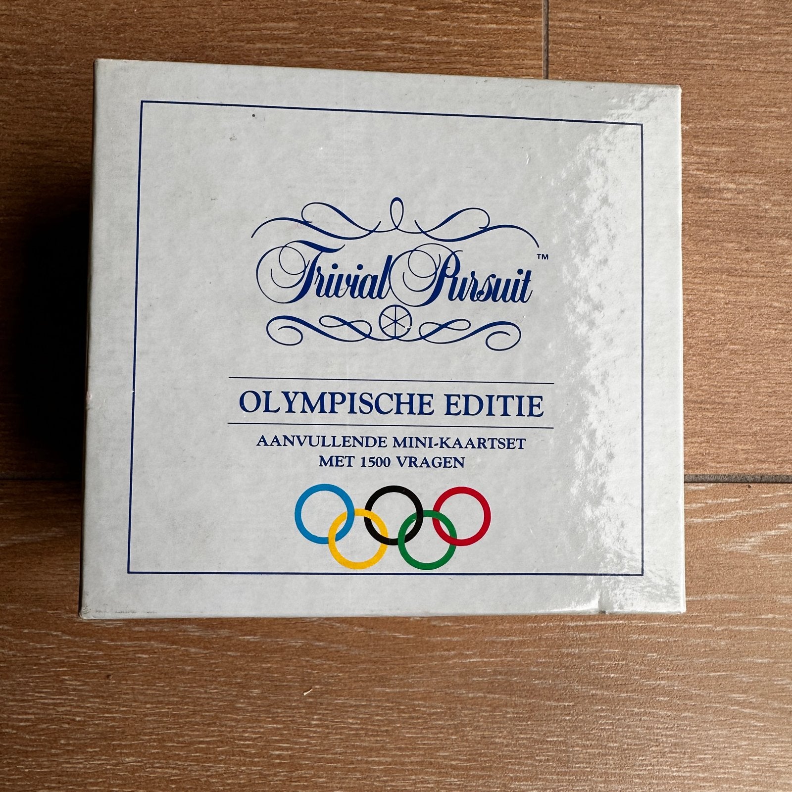 Trivial Pursuit Olympische Editie - Aanvullende Kaartset, Een of twee spelers, Ophalen of Verzenden, Zo goed als nieuw