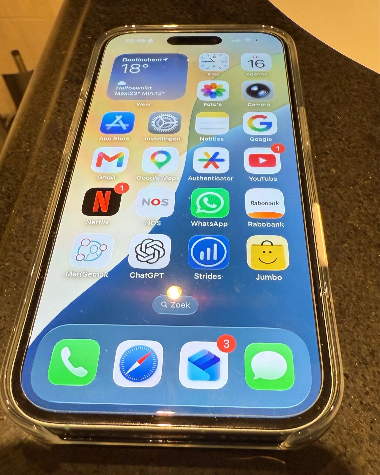 Apple iPhone 16 128GB Groen - Zo goed als nieuw, 128 GB, IPhone 16, Ophalen of Verzenden, Zo goed als nieuw