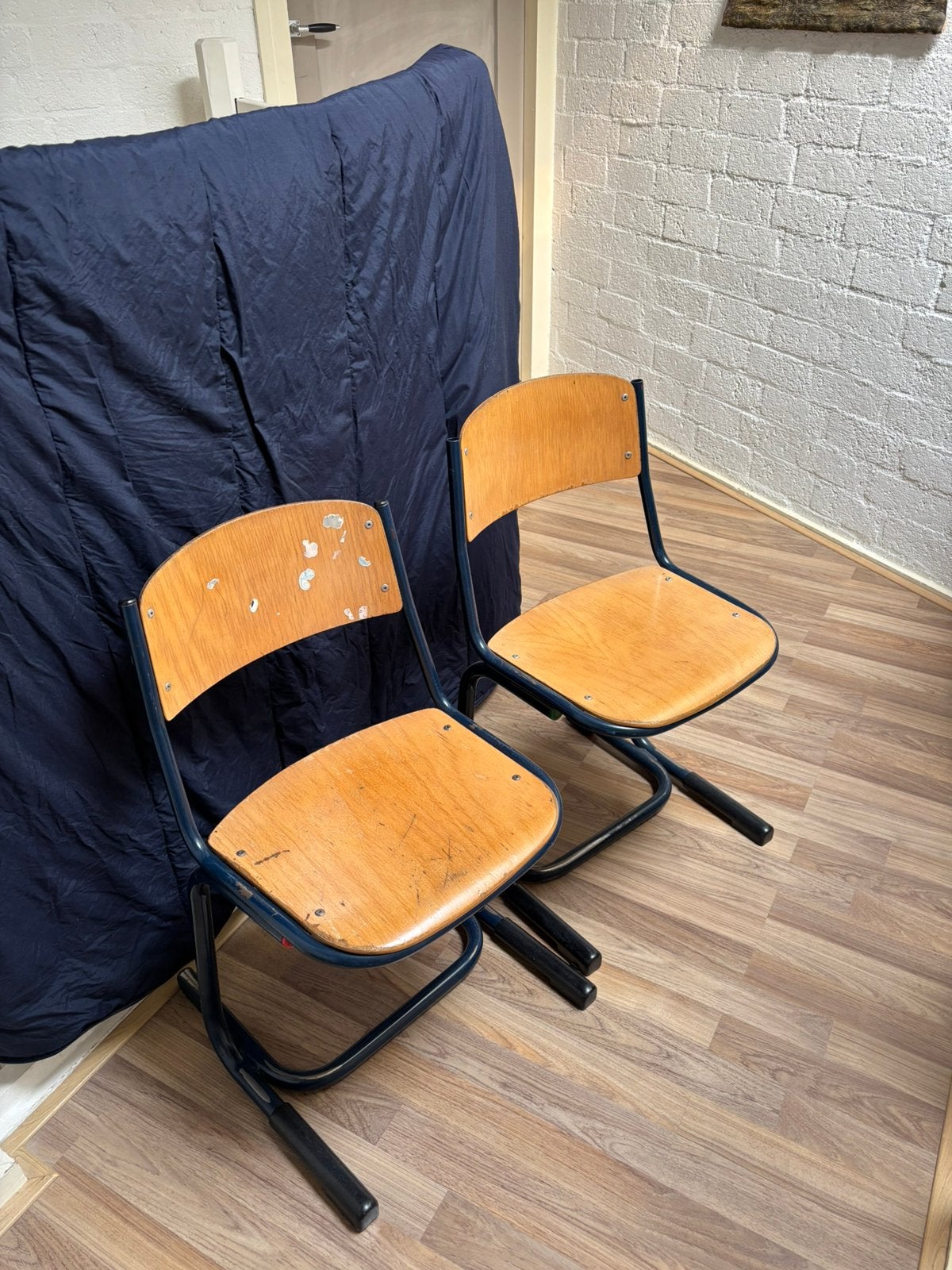 Vintage schoolstoeltjes, kinderkamer, Ophalen, Minder dan 50 cm, Gebruikt, Vintage