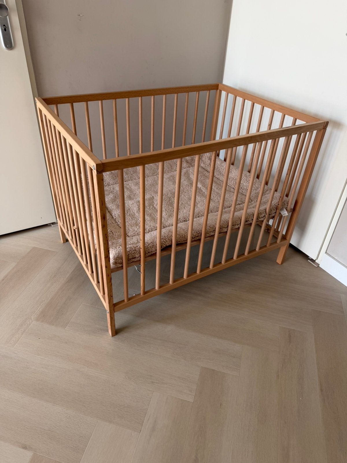 Box prenatal met boxkleed, Ophalen of Verzenden, Zo goed als nieuw, Boxkleed