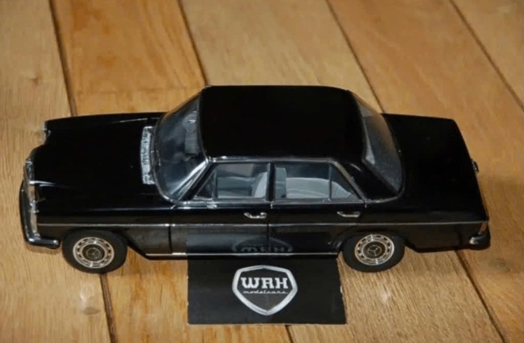 1:18 MERCEDES 8 220 D black Autoart SEE INFO no box WRH, Verzenden, Zo goed als nieuw, Auto, Autoart
