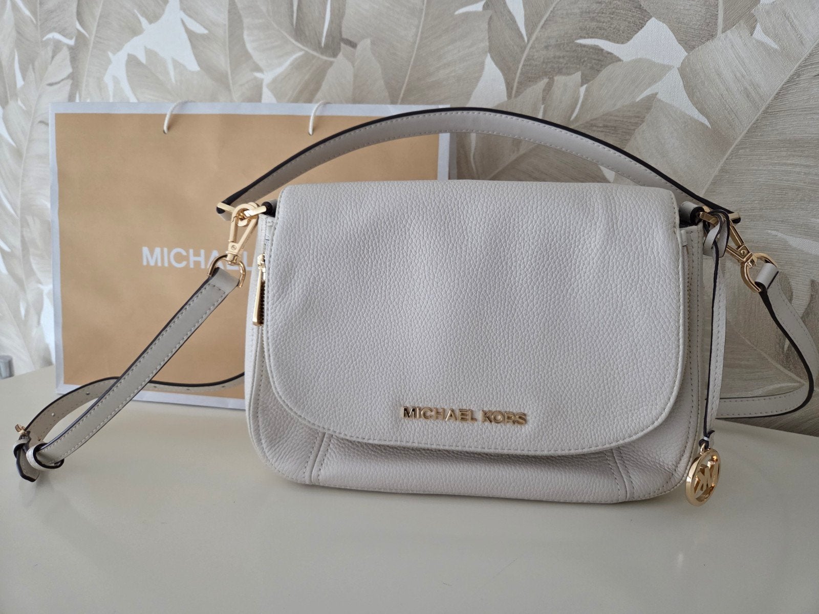 ZGAN MICHAEL KORS SCHOUDERTAS...zomers kleurtje!, Sieraden, Tassen en Uiterlijk, Tassen | Schoudertassen, Ophalen of Verzenden
