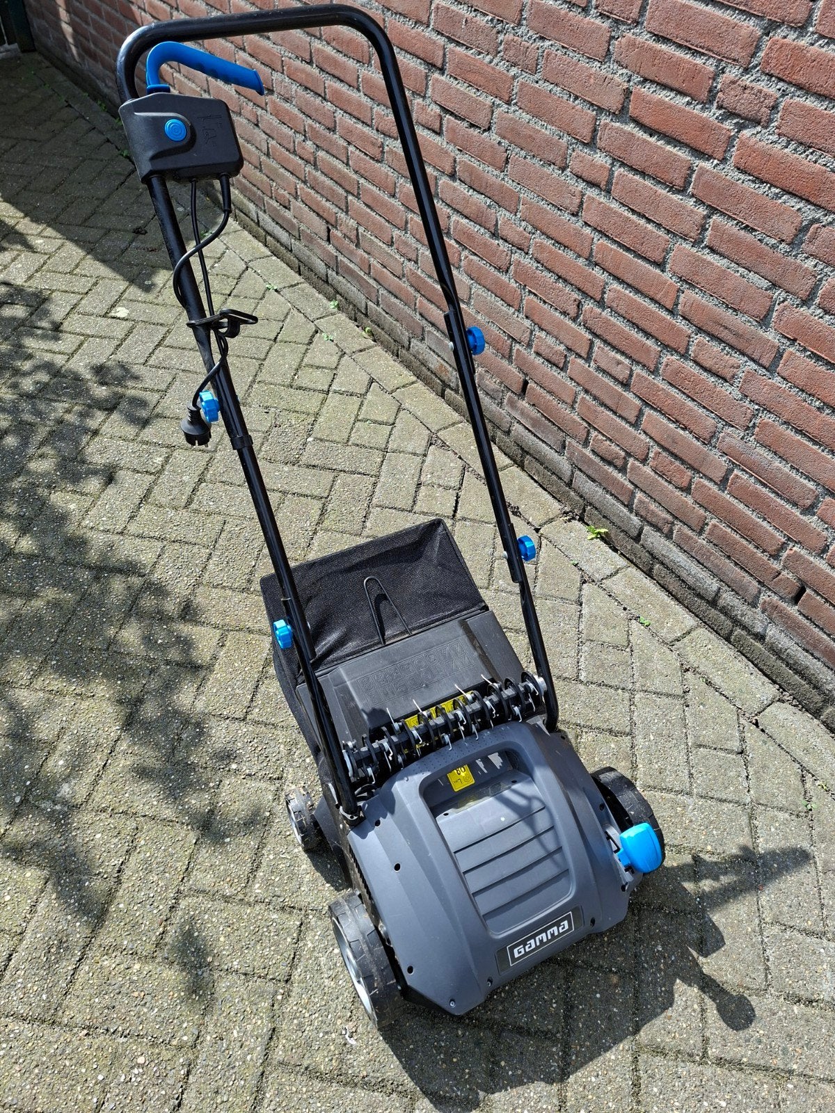 verticuteermachine, Ophalen, Zo goed als nieuw, Elektrisch