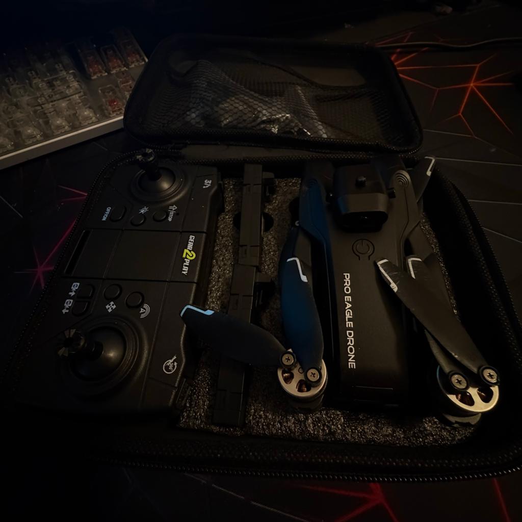 Pro Eagle Drone met accessoires en 2 accu's, Ophalen, Gebruikt, Cameradrone, Standaard kwaliteit