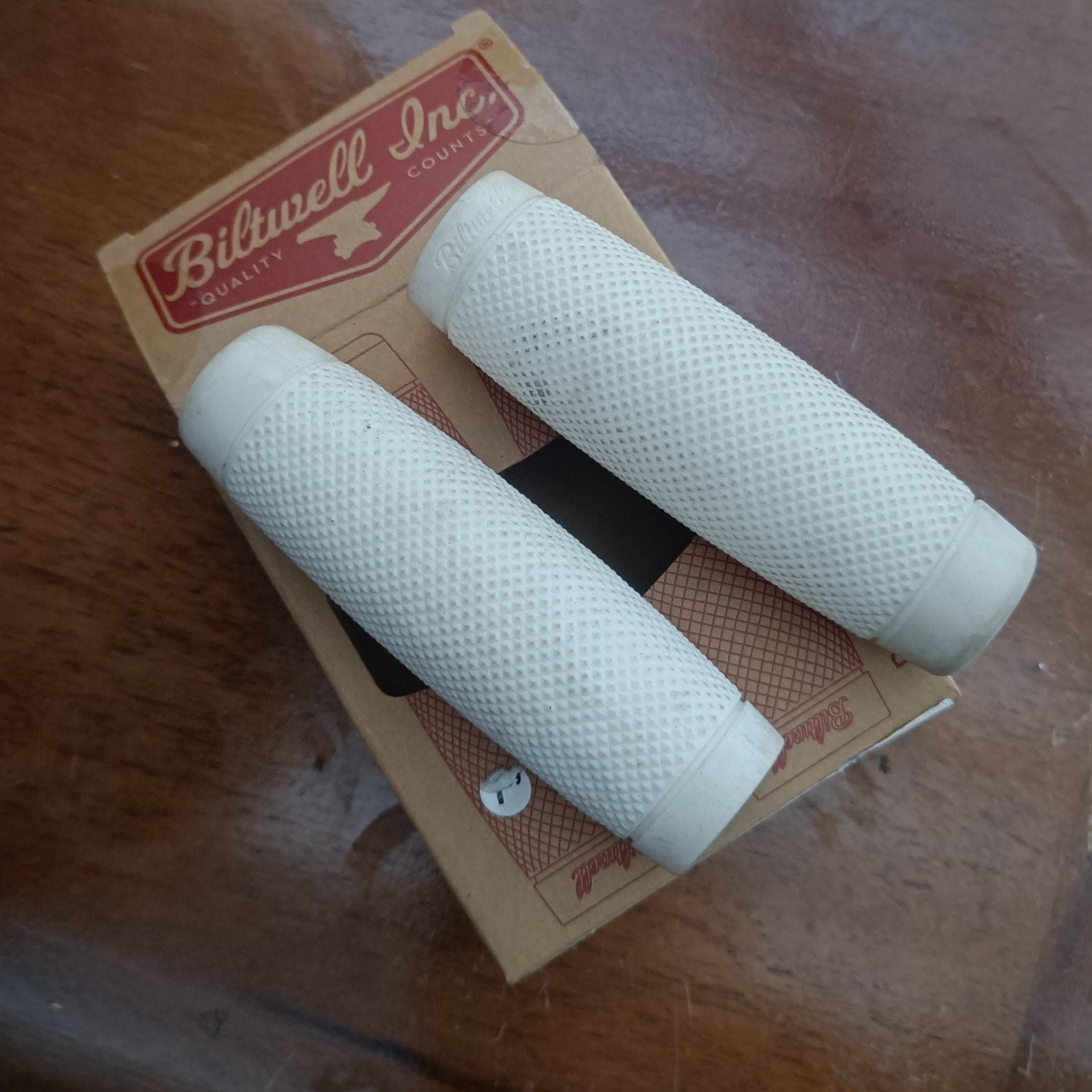 Biltwell handvatten wit, Motoren, Onderdelen | Harley-Davidson, Ophalen of Verzenden