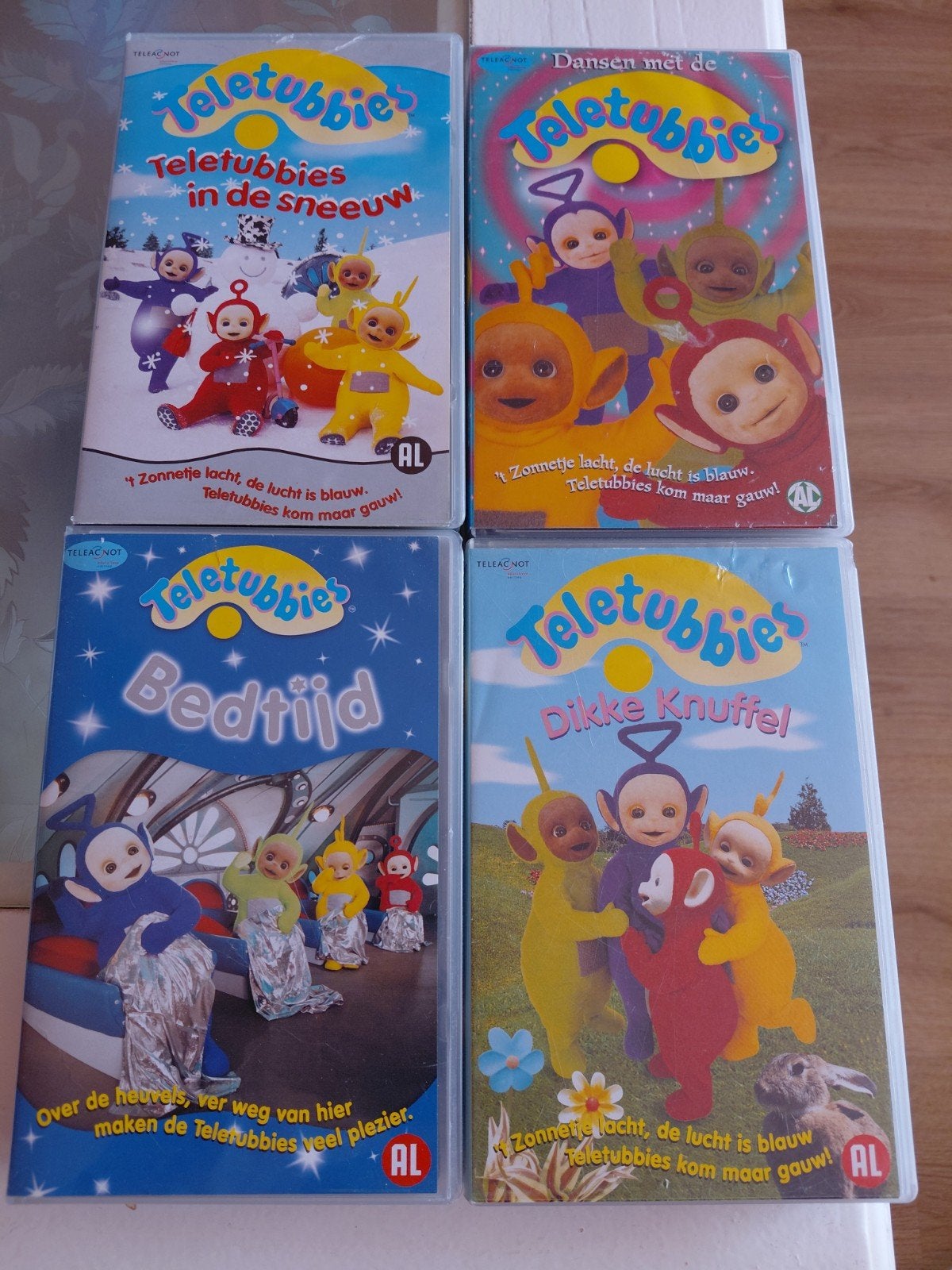 4 Teletubbies videobanden., Gebruikt, Alle leeftijden, Kinderprogramma of -film, Ophalen of Verzenden