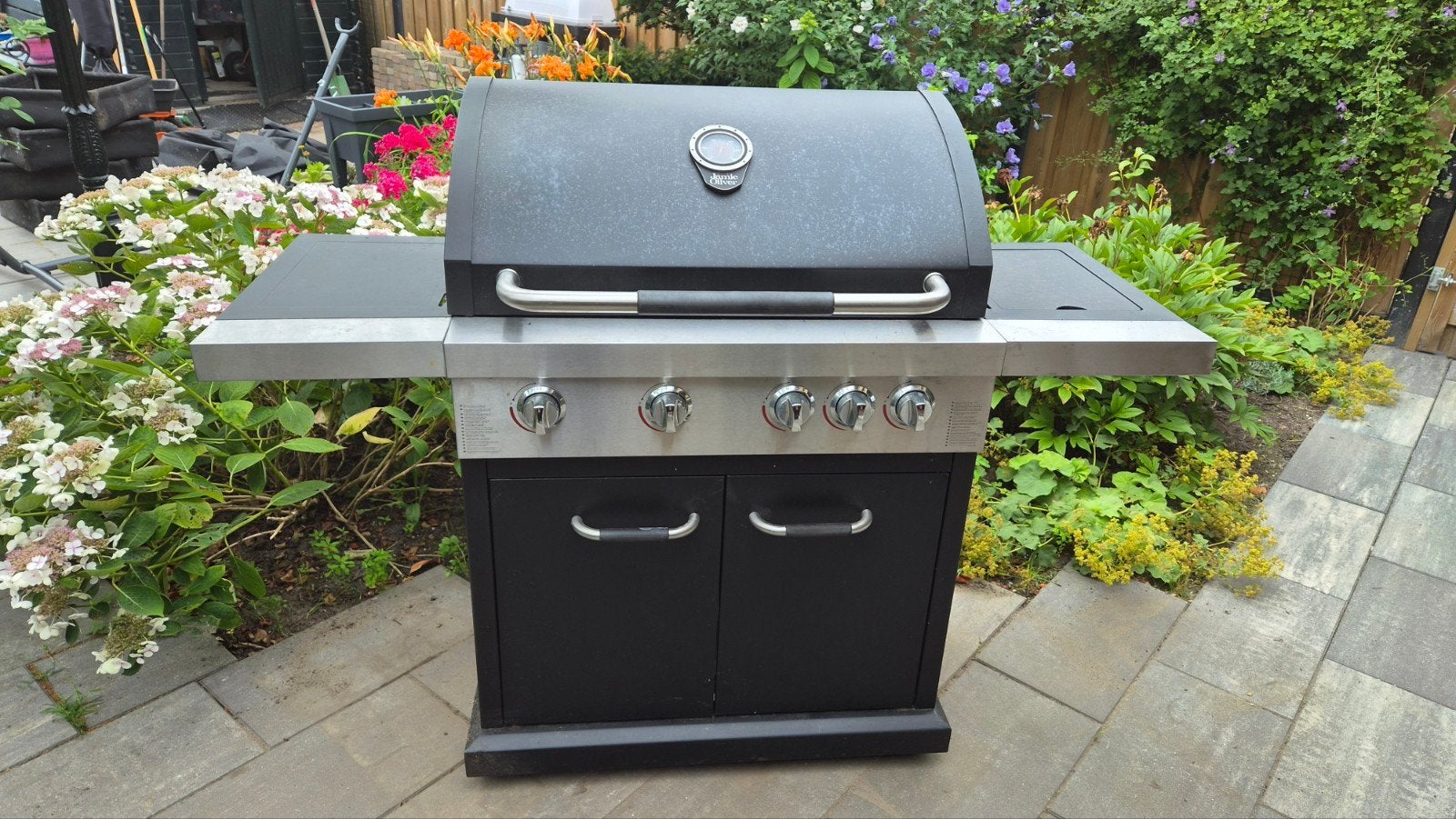 Gas Bbq Pro Jamie Oliver 4 pits, plus zijbrander, Tuin en Terras, Buitenkeukens, Ophalen, Gebruikt, Gas