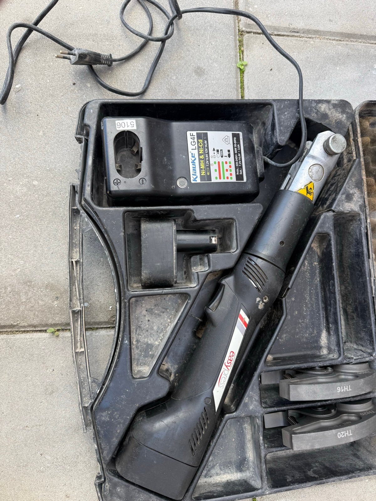 Klauke EasyPress Accu Perstang met TH16 en TH20 bekken, Ophalen of Verzenden, Gebruikt, Overige typen, Overige merken