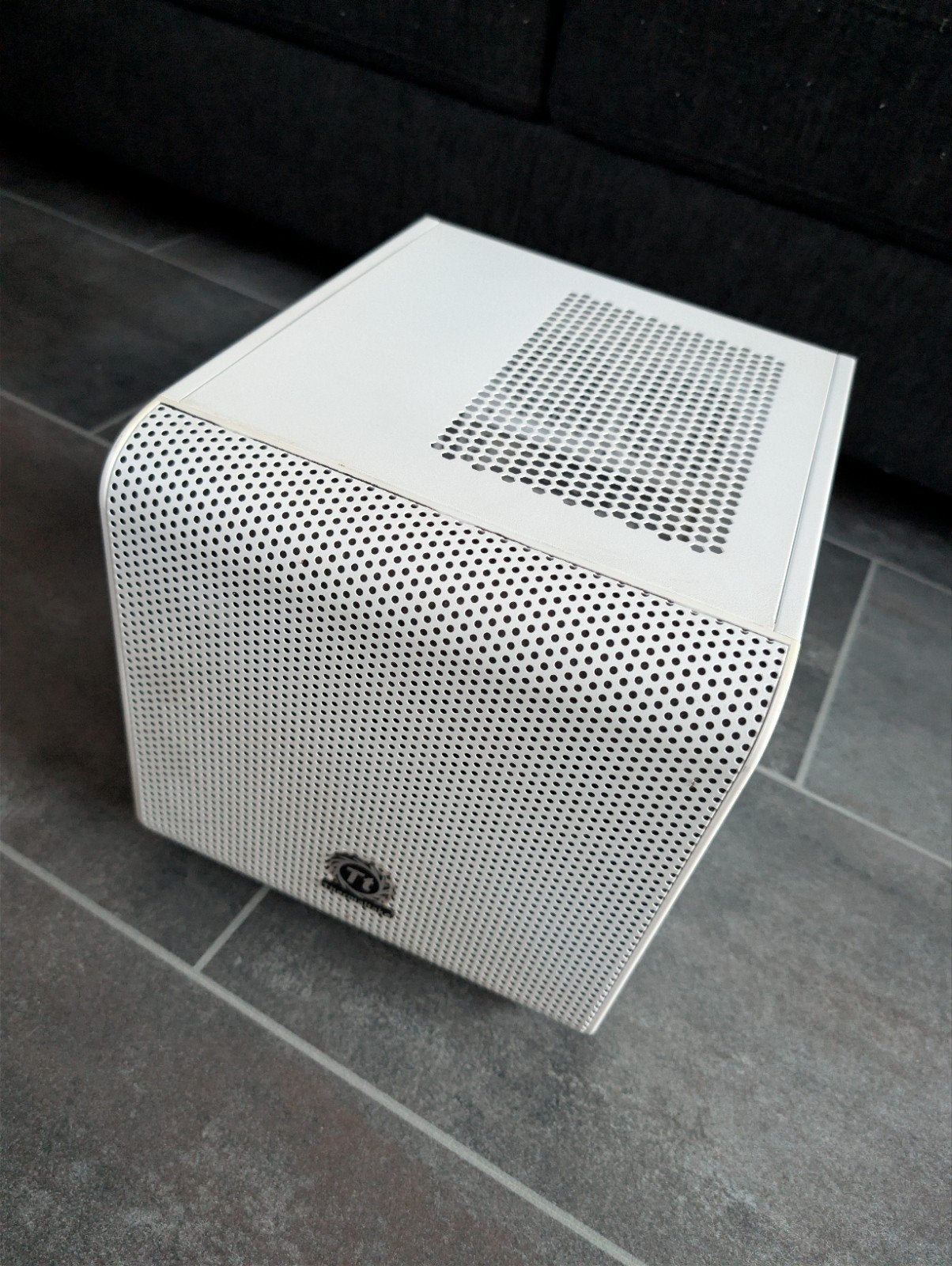 Thermaltake Core V1 Mini-ITX Behuizing Wit, Computers en Software, Computerbehuizingen, Ophalen of Verzenden, Gebruikt