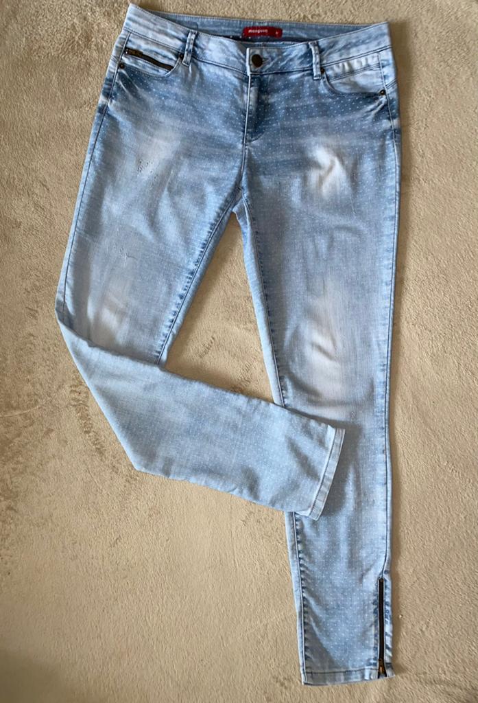 Ontzettend leuke zachte spijkerbroek maat 40 merk Manguun, Ophalen of Verzenden, Zo goed als nieuw, Blauw, W30 - W32 (confectie 38/40)
