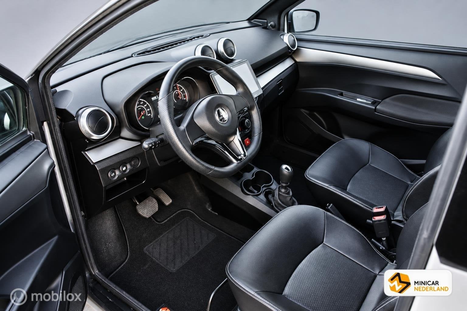 Aixam E Coupé Premium 2022 Webasto 9" scherm 1 jaar garanti, Diversen, Overige merken, Gebruikt, AIXAM MEGA SAS, Aixam@aixam-mega.fr