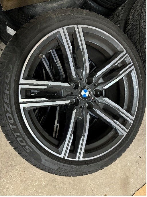 4x Pirelli winterwielen Sottozero 3  – 245/40R19 - BMW, Winterbanden, Band(en), Personenwagen, Ophalen