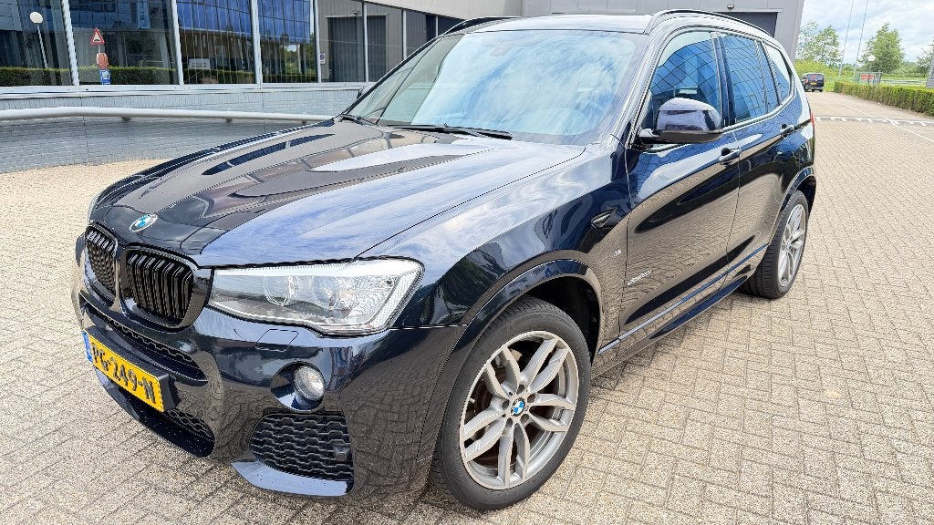BMW X3 2.0i xDrive High Executive M Sport Edition 2017 Zwart, Auto's, Euro 5, 4 cilinders, Zwart, Bruin