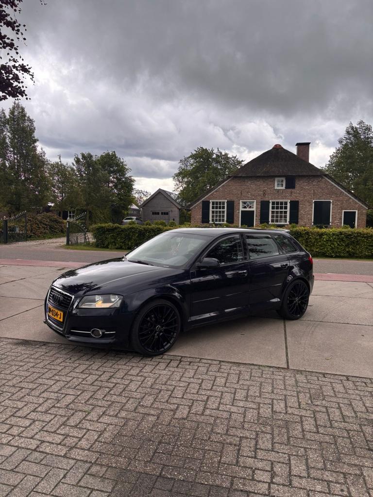 Audi A3 1.6TDI gechipt, Auto's, Audi, Bedrijf, Te koop, A3, ABS, Airconditioning, Bluetooth, Elektrische buitenspiegels, Elektrische ramen
