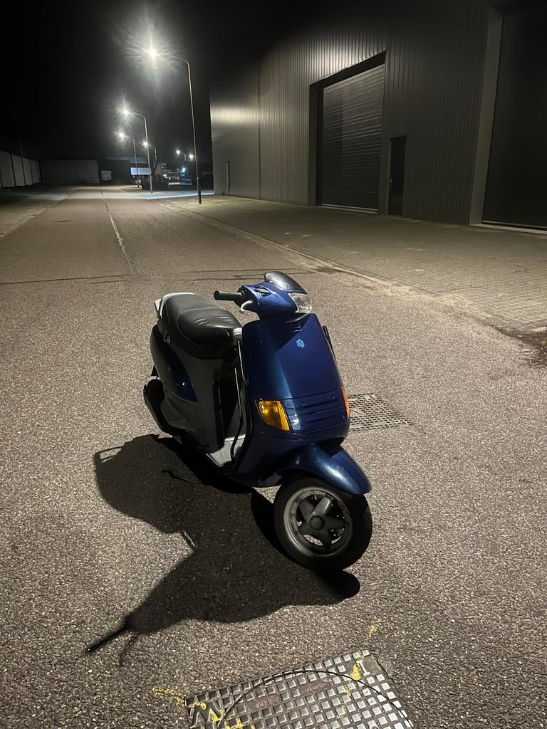 Piaggio skr blauw 125, Ophalen of Verzenden, Zo goed als nieuw, Overige modellen