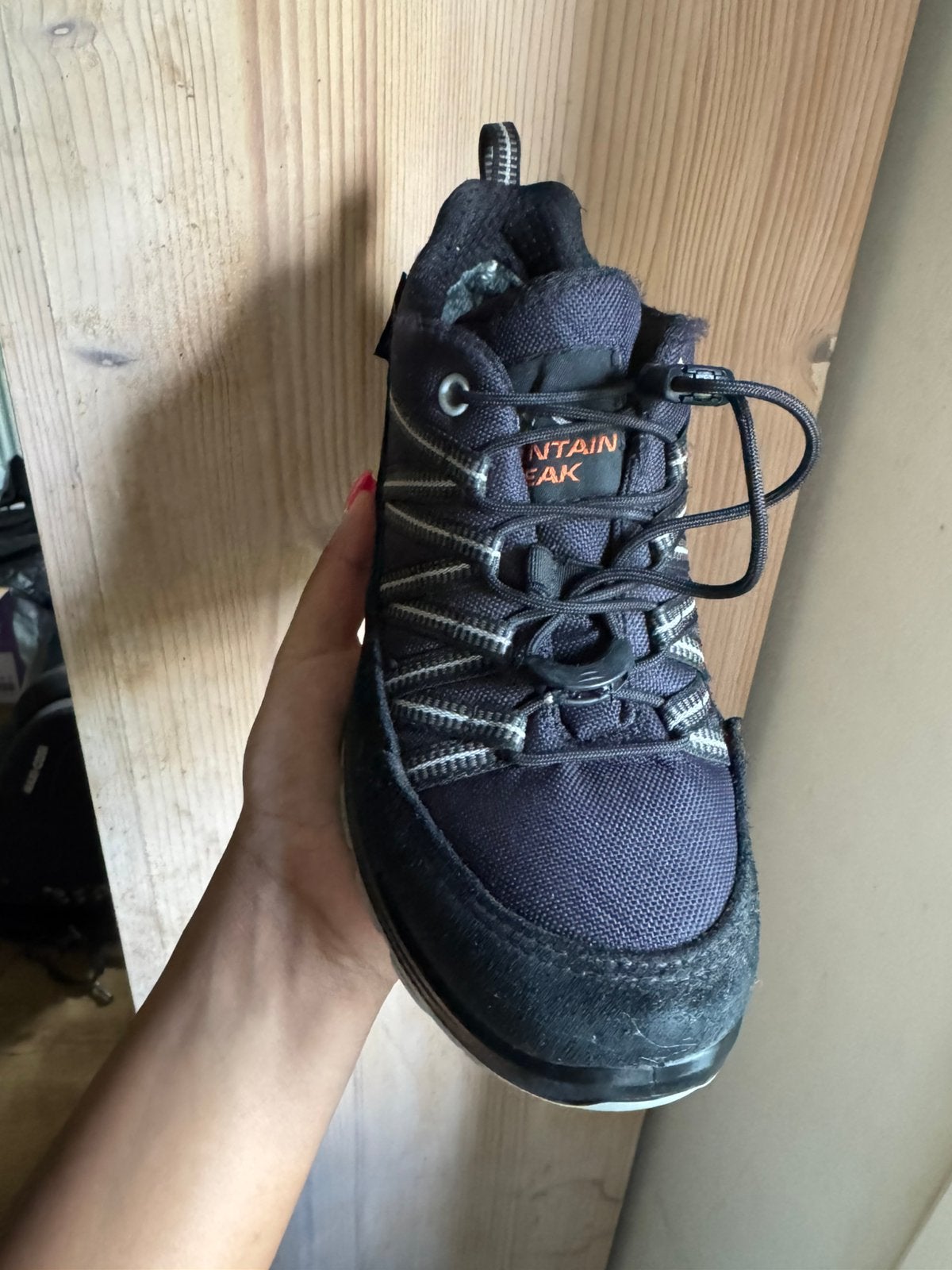 2 paar wandelschoenen, Ophalen of Verzenden, Zo goed als nieuw, Meisje, Schoenen