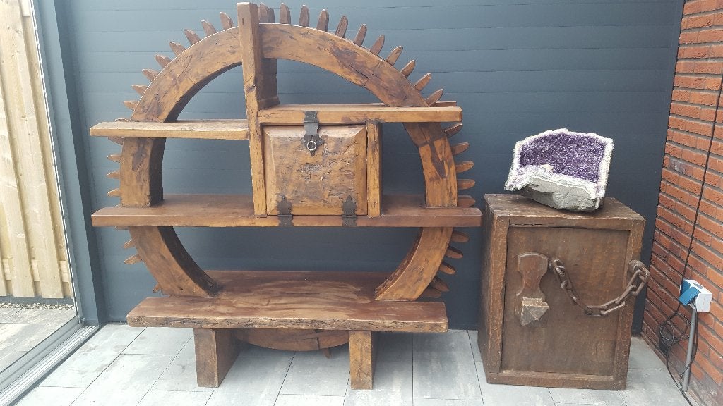 Designobject 2 , massief oud Houten tandrad hoogte 155 cm, Ophalen of Verzenden
