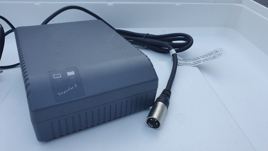 Ebike oplader ION Sparta Batavus Ook als scootmobiel oplader, Ophalen of Verzenden, Gebruikt