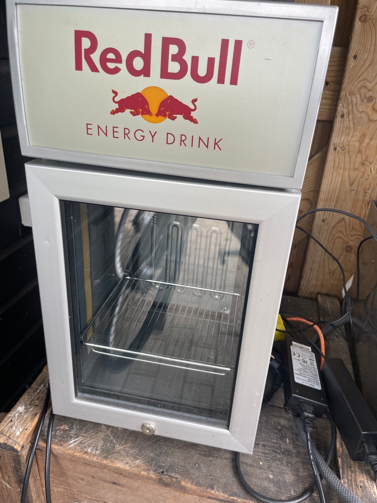 Red Bull Mini Koelkast, Ophalen, Minder dan 75 liter, Zonder vriesvak, Gebruikt
