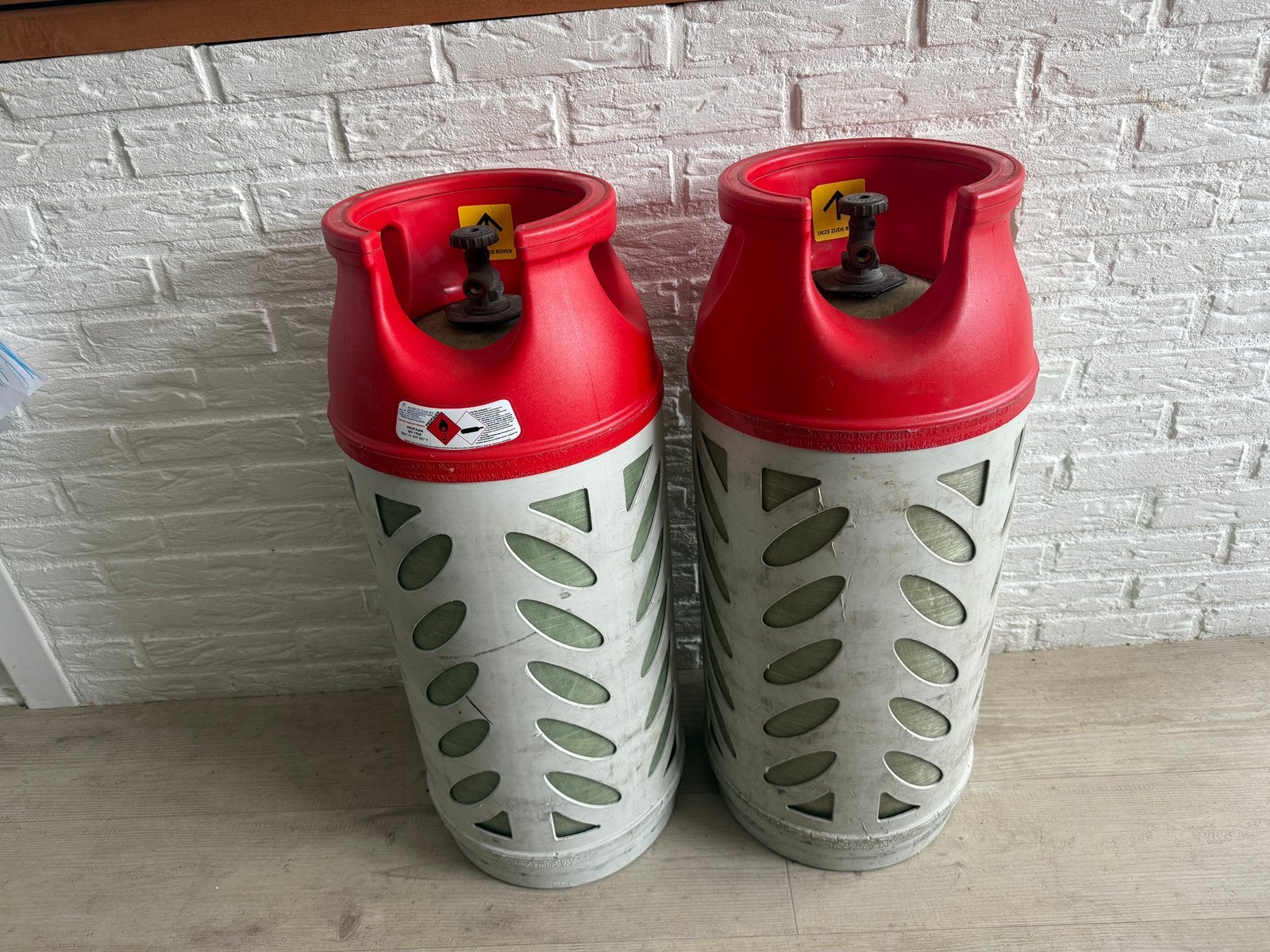 2 lichtgewicht gasflessen leeg, Ophalen, Gebruikt