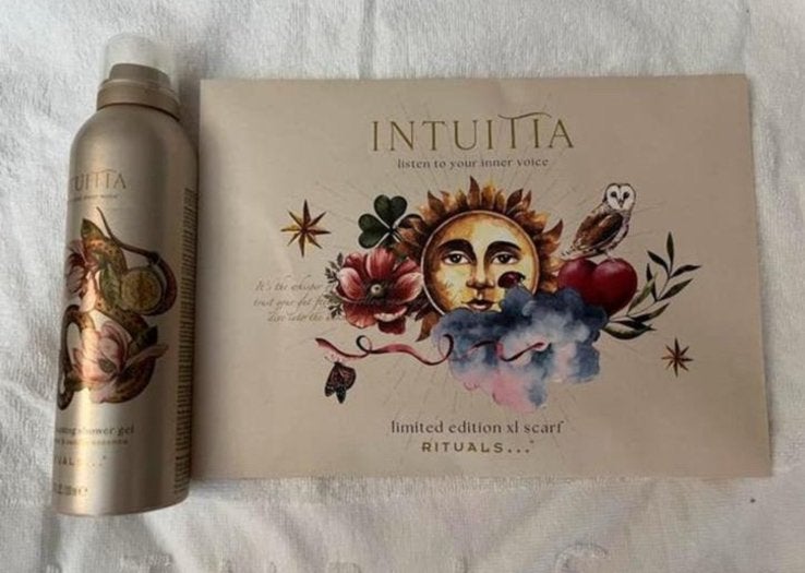 Rituals INTUITIA Foam 200 ml & sjaal 90 x 90 cm🦉🤩🎁 nieuw!, Ophalen of Verzenden, Nieuw, Bad & Douche