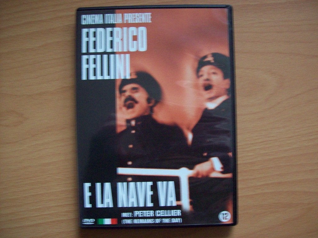 E La Nave Va (Federico Fellini, 1983), Cd's en Dvd's, Drama, Nederlands, Zo goed als nieuw, Italiaans