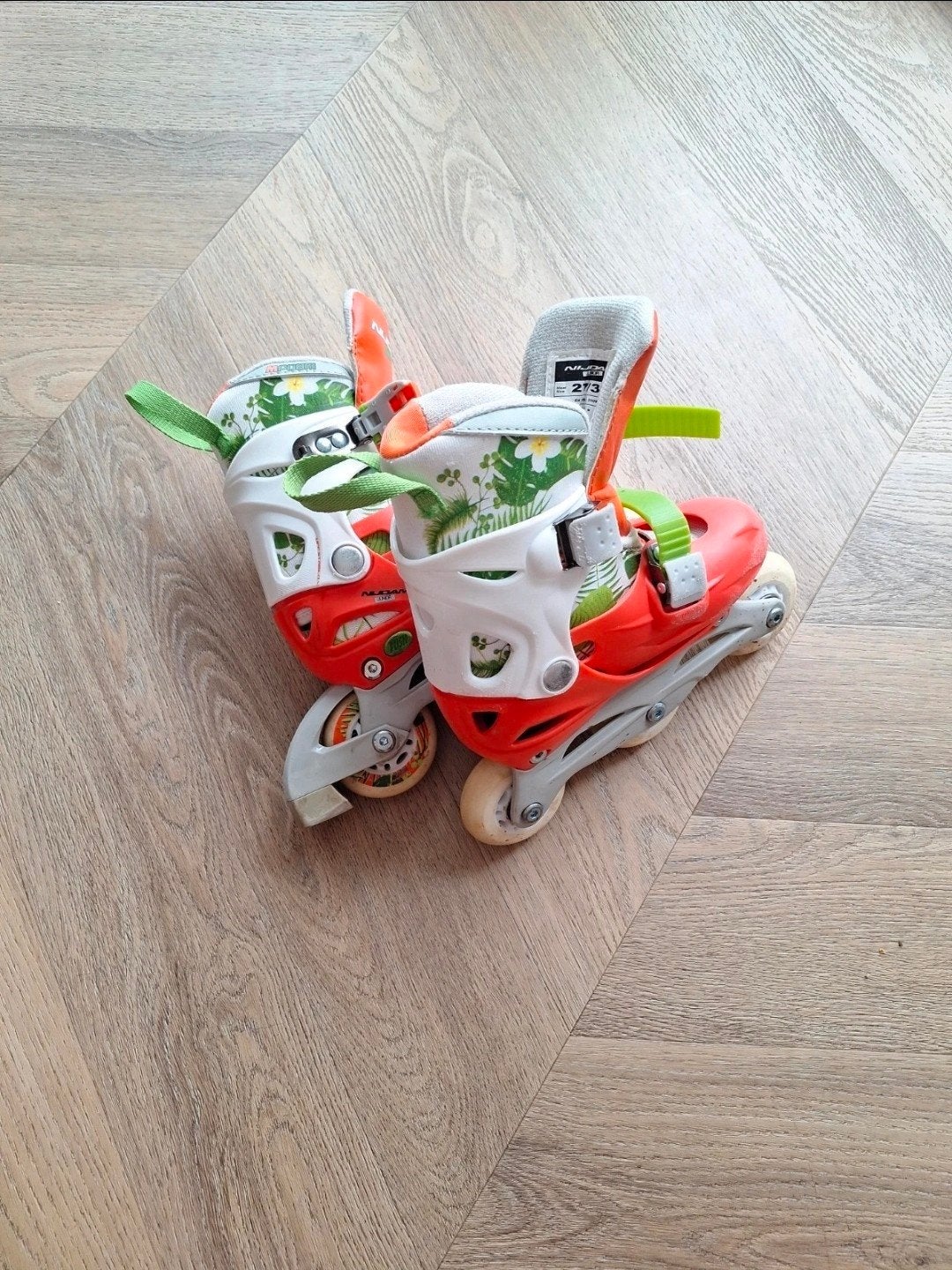 Nijdam Junior Inline Skates - Verstelbaar Maat 27-30, Ophalen of Verzenden, Verstelbaar, Gebruikt