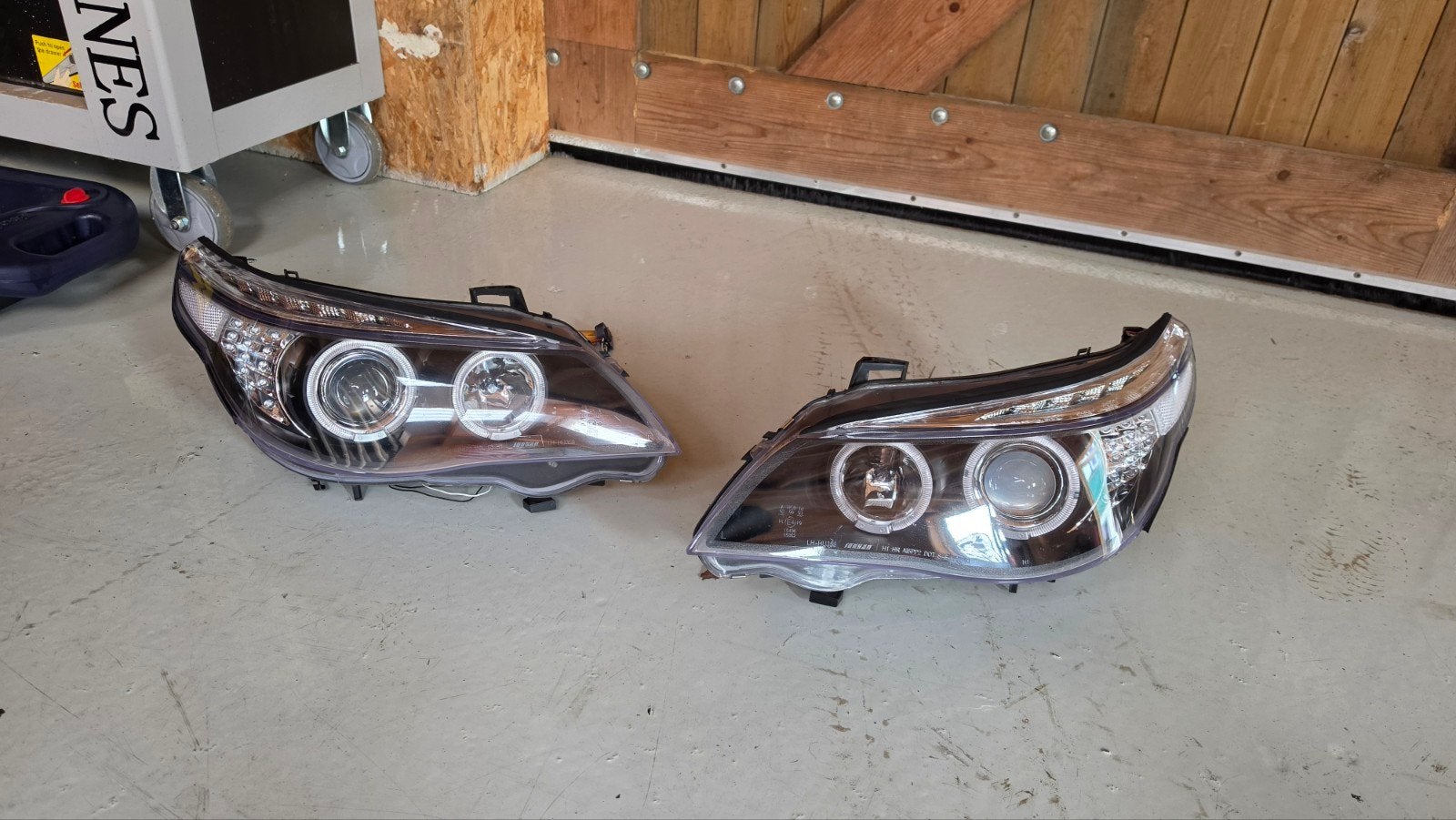 BMW E60 E61 Koplampen LED Angel Eyes Xenon Look, Auto-onderdelen, Ophalen of Verzenden, Gebruikt, BMW