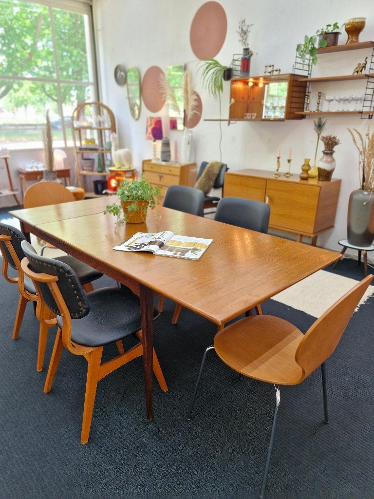 Vintage eettafel teak fineer jaren 70 verlengbaar, Ophalen, Gebruikt, ., Vintage