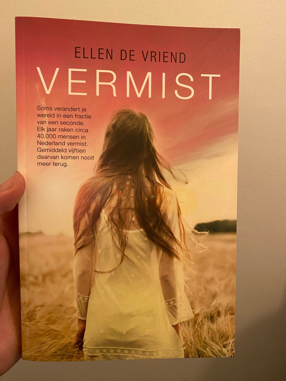 Vermist - Ellen de Vriend (Thriller), Ophalen of Verzenden, Zo goed als nieuw, Nederland