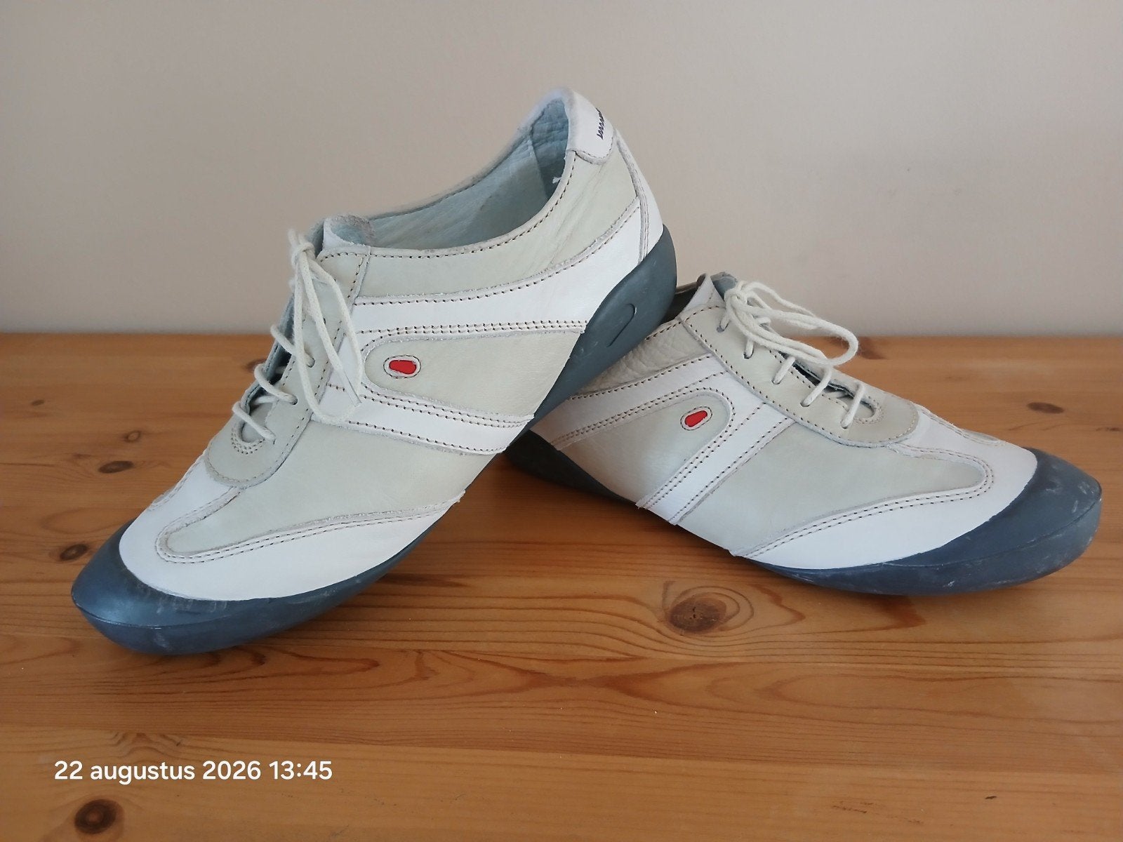 Wolky maat 41, Wolky, Schoenen met lage hakken, Beige, Ophalen of Verzenden