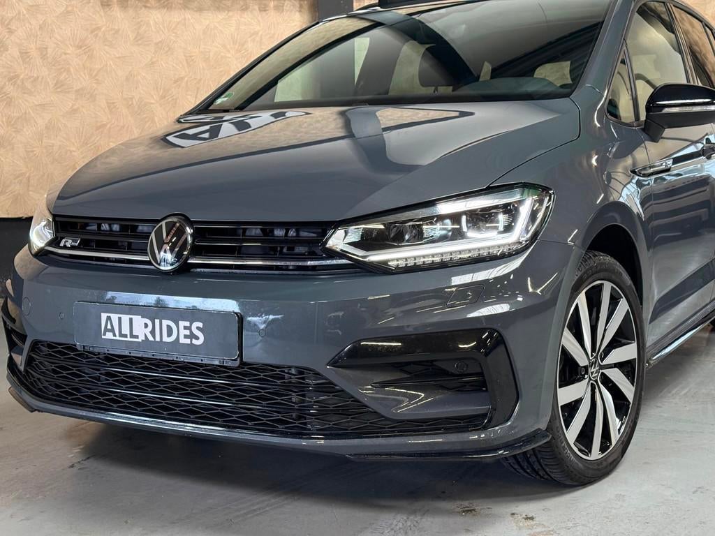Volkswagen Touran 1.4 TSI Highline Business R 7p | Pano | Tr, Stof, Euro 6, 4 cilinders, 150 pk