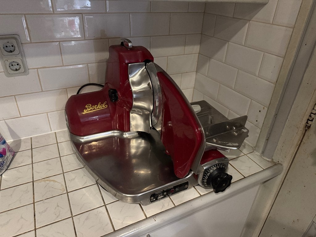 Berkel 834 Rode Vleessnijmachine Gereviseerd - M039, Ophalen, Gebruikt, Metaal, Snijmachine