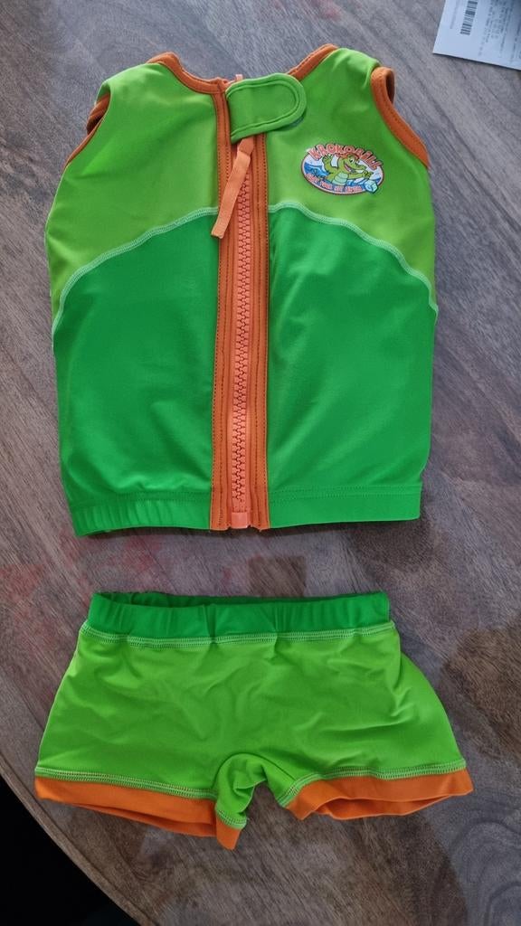 Zwemvest drijfvest krokobil maat M, Kinderen en Baby's, Kinderkleding | Kinder-zwemkleding, Ophalen of Verzenden, Zo goed als nieuw