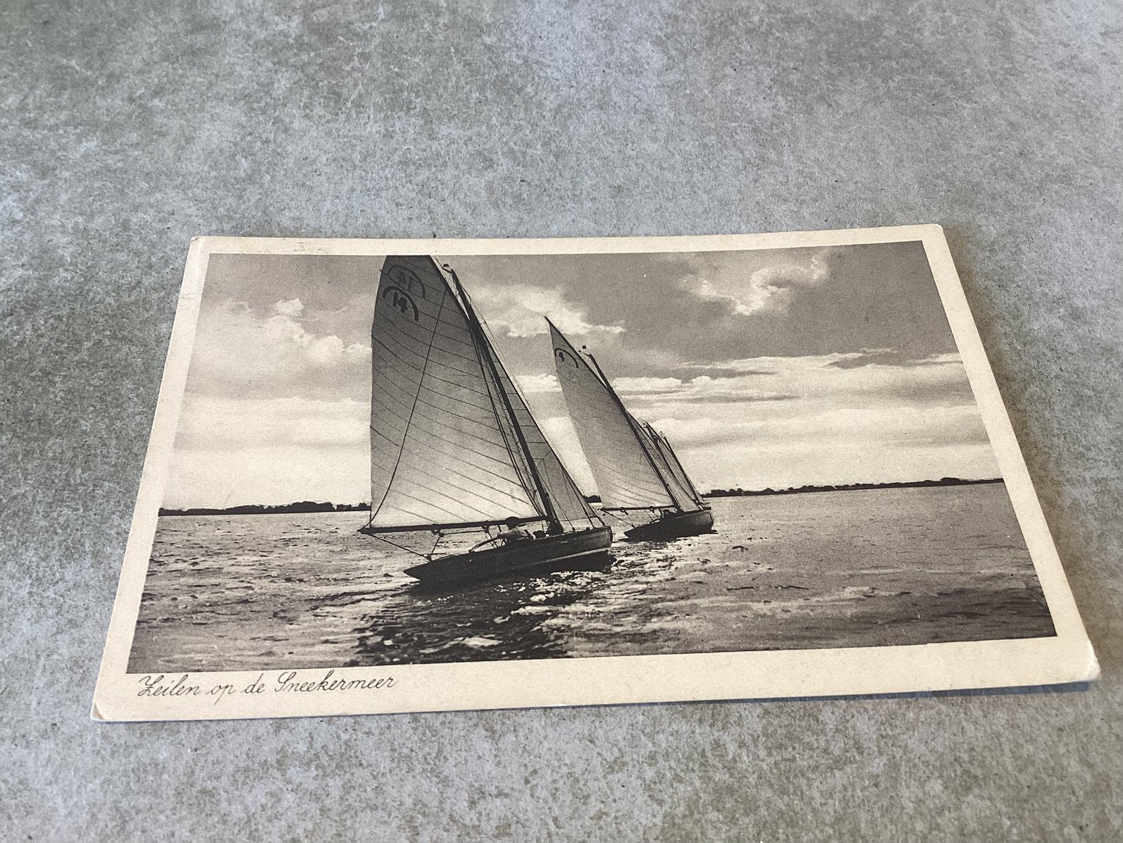 Sneek.      Zeilen op de Sneekermeer, Ophalen of Verzenden, Friesland