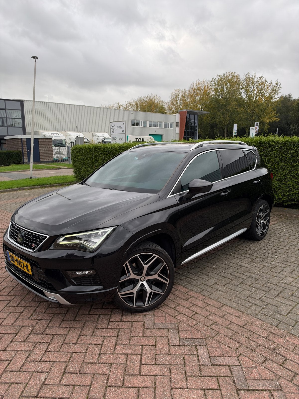 Seat Ateca 1.4 Ecotsi 150pk Dsg-7 2018 Zwart full option, Auto's, 680 kg, 4 cilinders, Ateca, Zwart