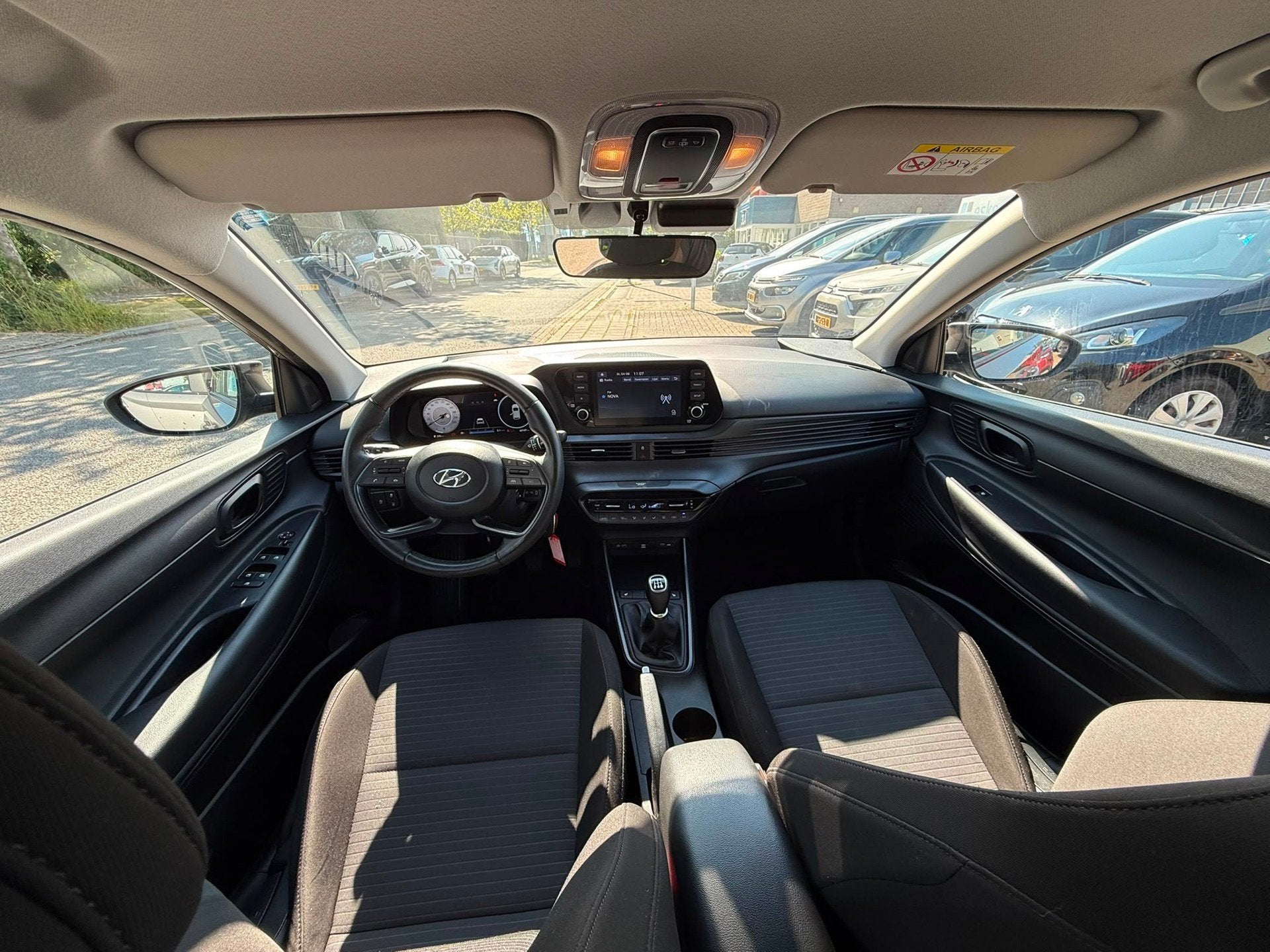 Hyundai I20 1.2 MPI Comfort, Navi, Camera, Stoel/Stuur verwa, Voorwielaandrijving, Gebruikt, 4 cilinders, Handgeschakeld