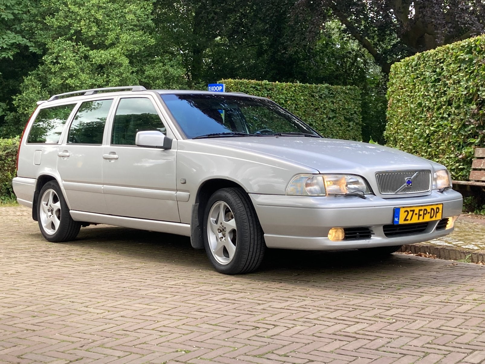 Volvo V70 2.4 180pk 2000 Grijs, Zwart, 1436 kg, Leder en Stof, Stationwagon