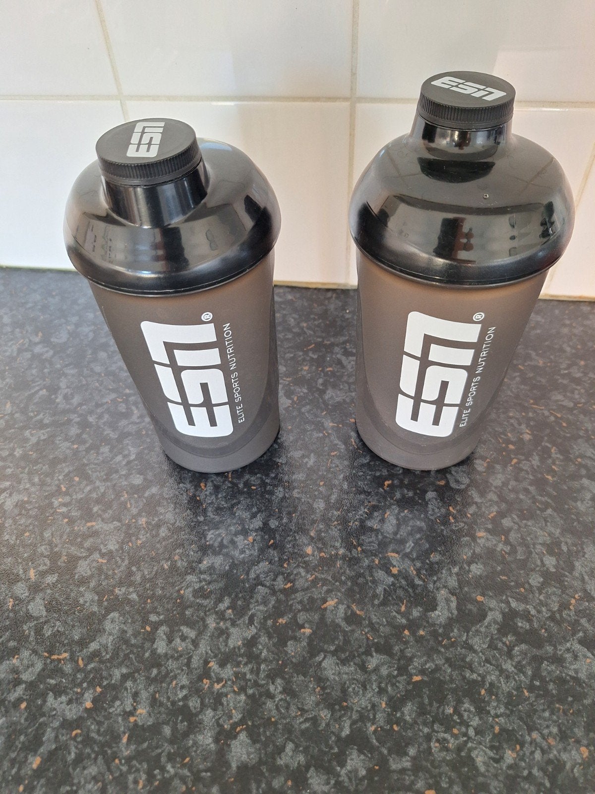 ESN shakers, Ophalen of Verzenden