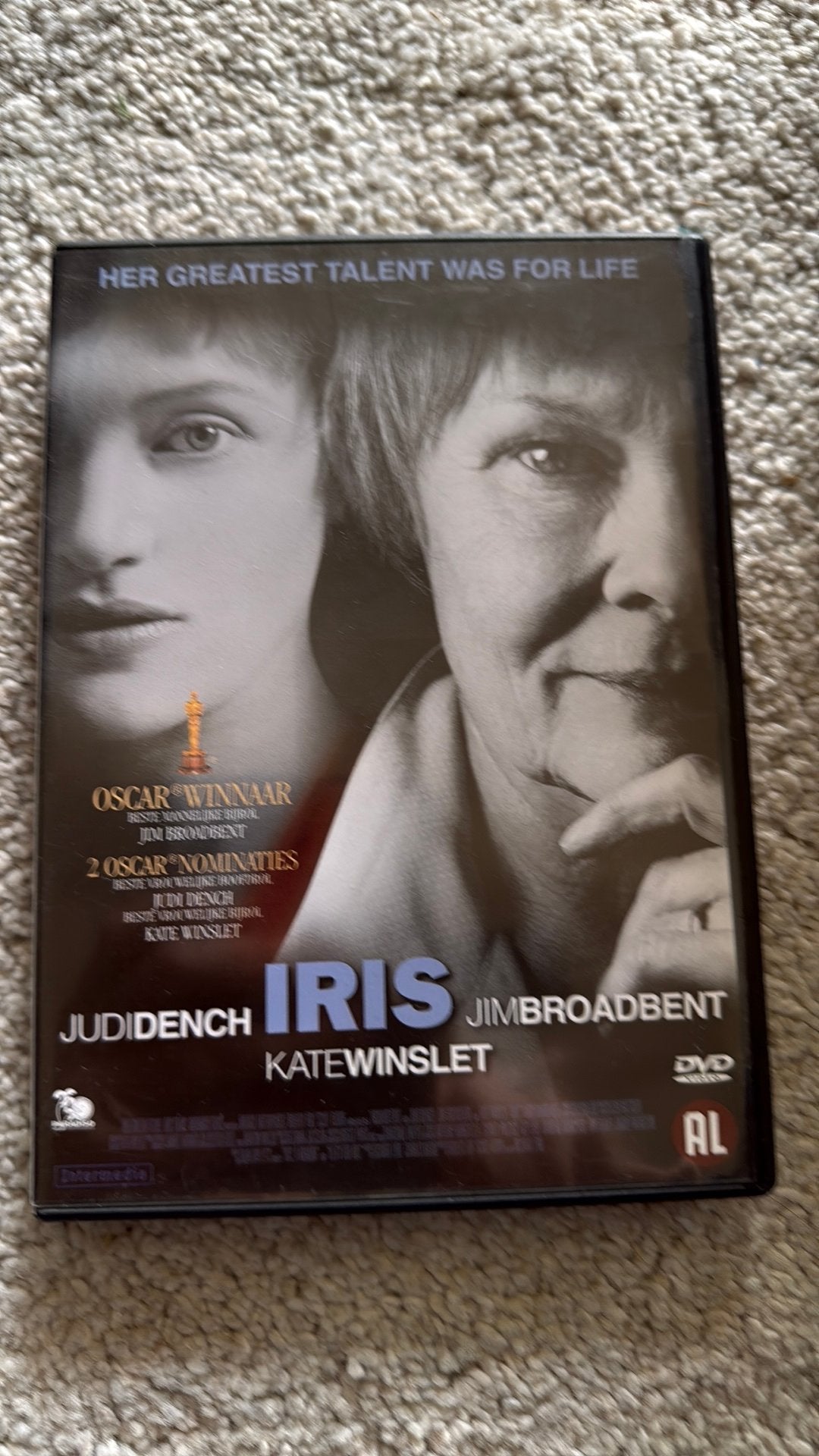 Iris DVD - Oscarwinnaar Jim Broadbent, Judi Dench, Vanaf 12 jaar, Ophalen of Verzenden, Gebruikt, Waargebeurd drama