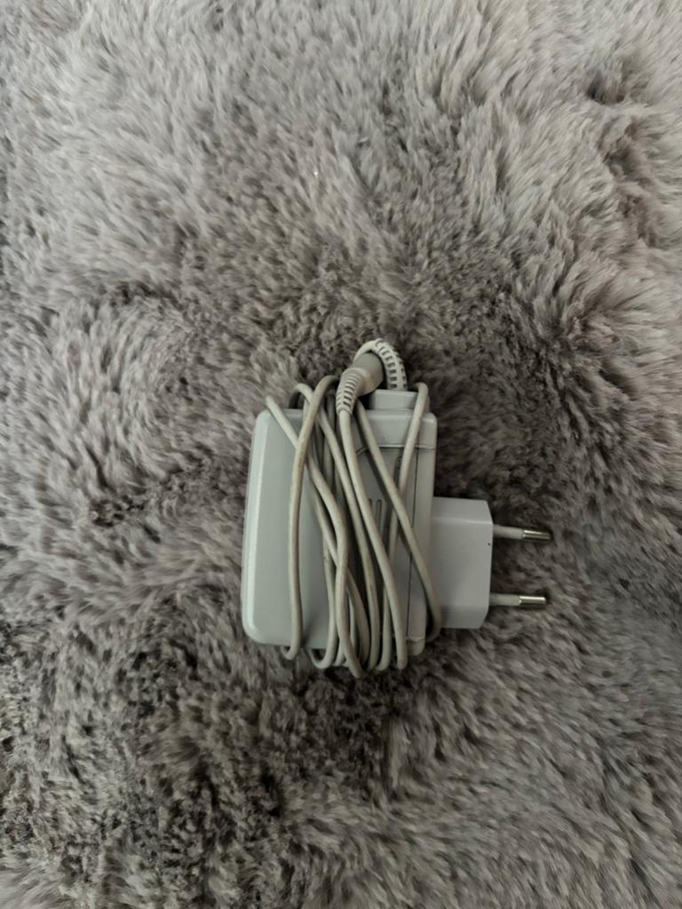Oplader met Micro USB-kabel, Ophalen of Verzenden, Zo goed als nieuw