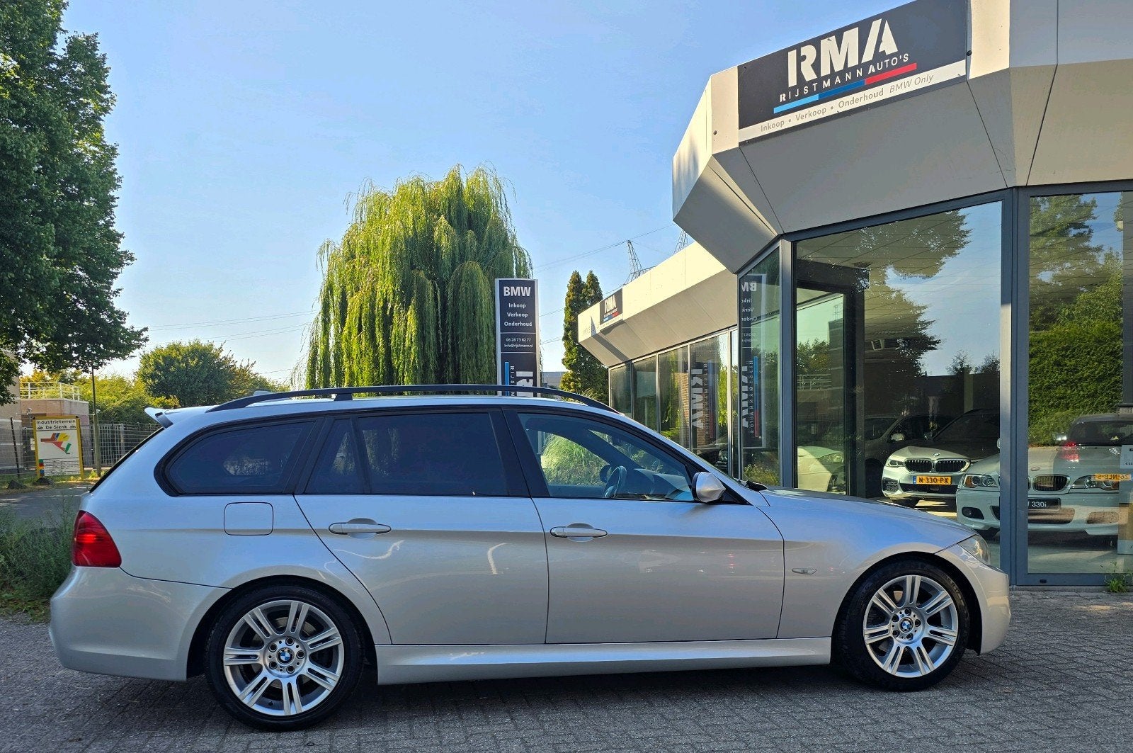 BMW 3-Serie M-Pakket 325i Touring AUT 2007 e91Grijs, Automaat, Euro 5, Achterwielaandrijving, Zwart