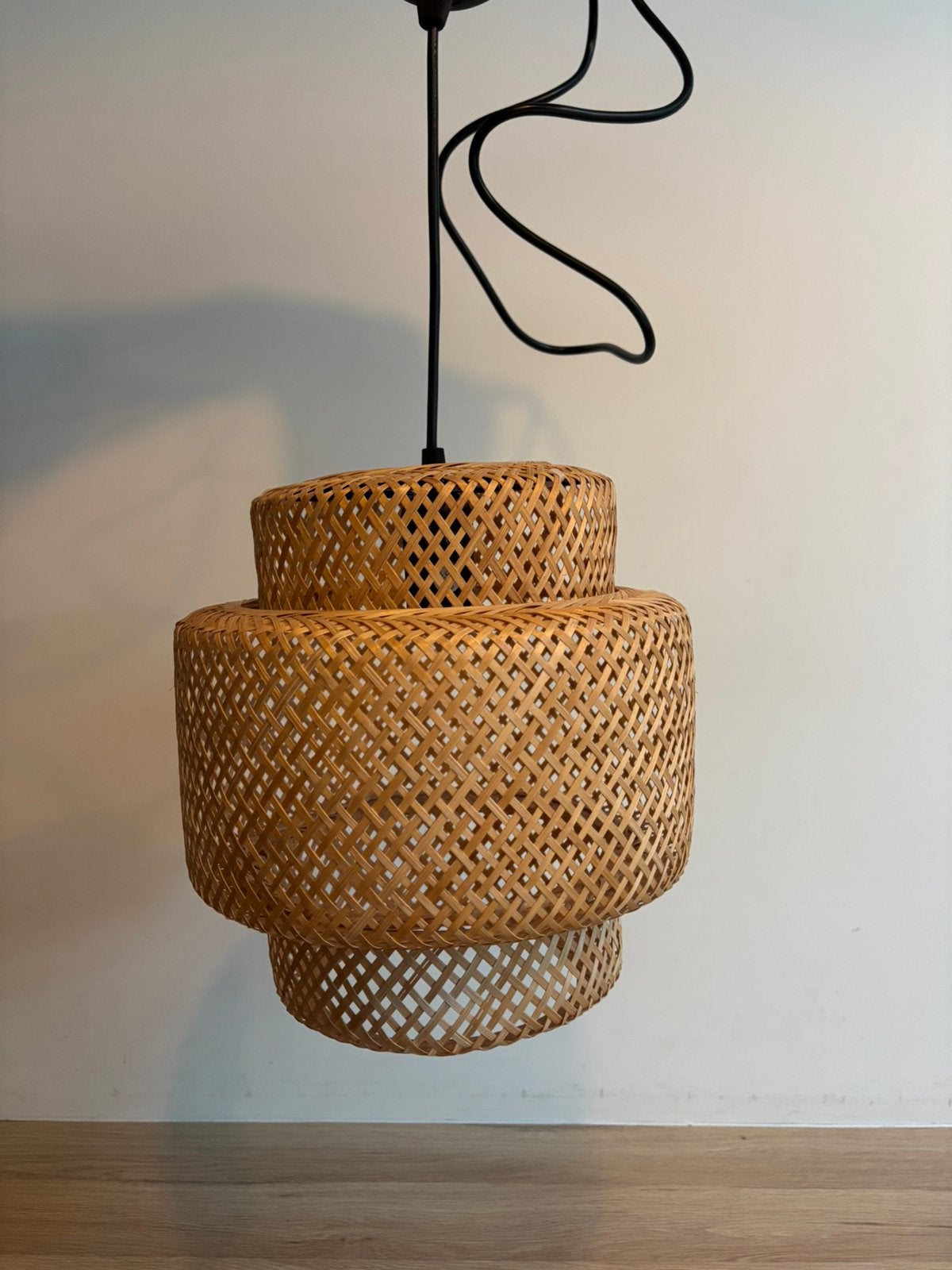Sinnerlig bamboe hanglamp 27 cm, Huis en Inrichting, Lampen | Hanglampen, Ophalen, Zo goed als nieuw, Natuurlijk materiaal, E27 (groot)
