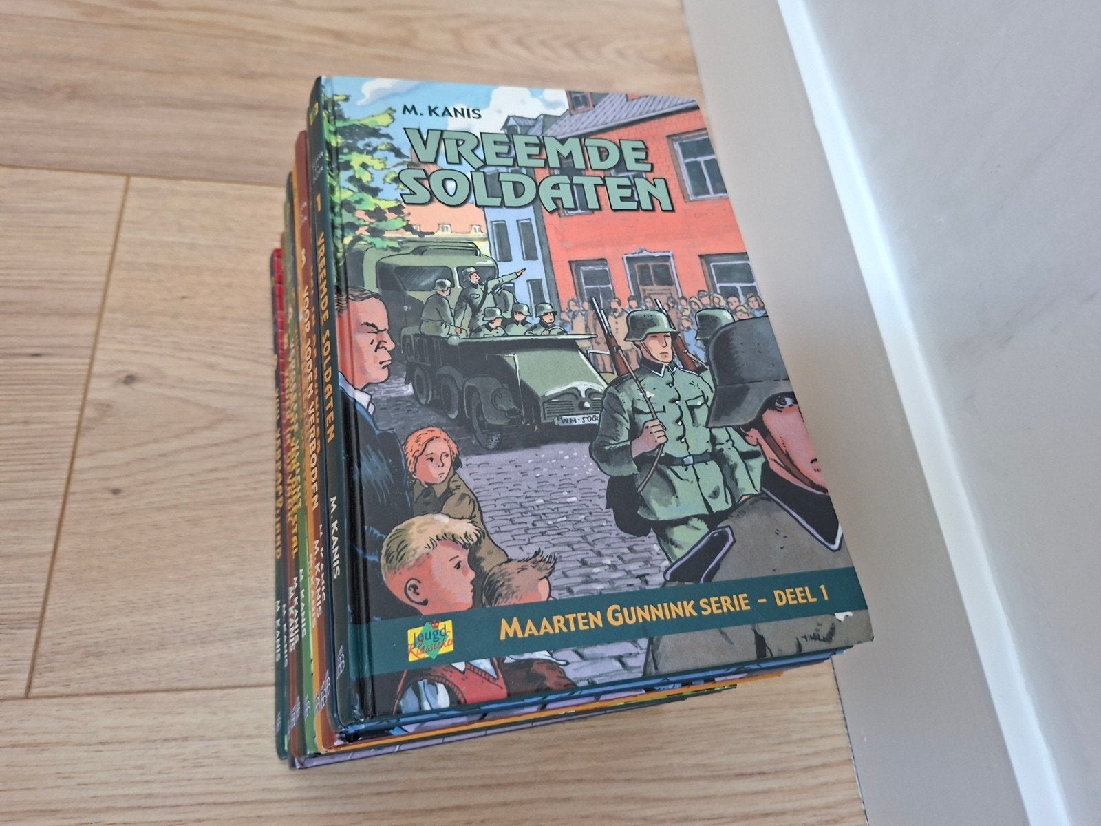 Maarten Gunnink Serie 10 delen van M. Kanis, Tweede Wereldoorlog, Ophalen of Verzenden, Zo goed als nieuw, Algemeen